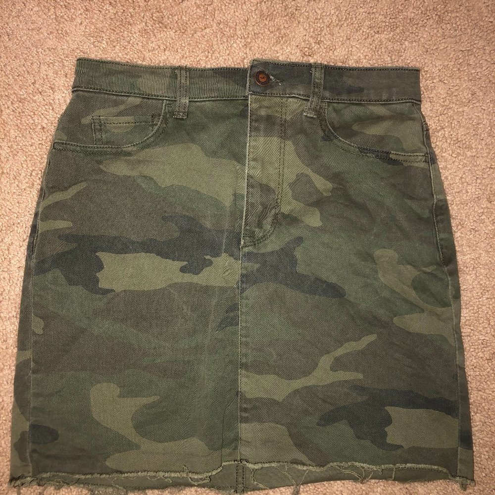 Camouflage Print Skirt